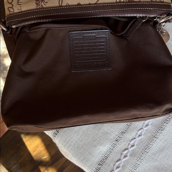 Coach Rare Vintage Horse and Carriage Signature Shoulder Bag LIKE NEW!! - Picture 7 of 13
